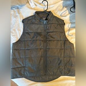 GAP Men's Black Quilted Vest